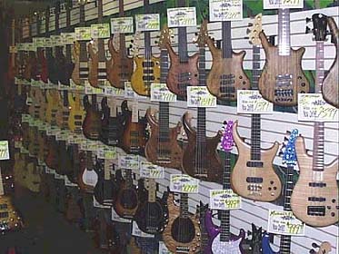 Le plus grand magasin de basses du monde