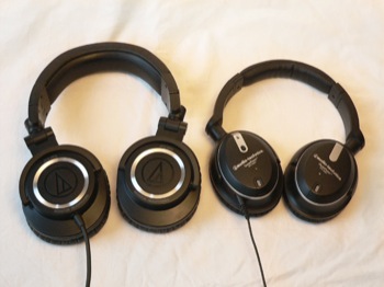 Les deux casques