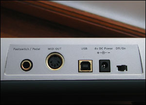 Connectique complète sur l'E-MU Xboard 49
