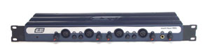 Face avant du bo&icirc;tier de connexion externe de la WaMi Rack 192 L d'ESI
